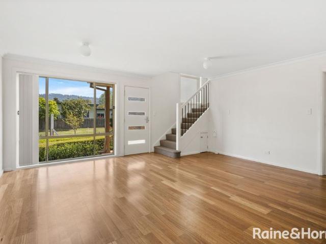Discover 3/24 George Street Berry Style, Space & Location