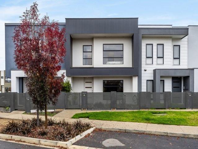 Discover the charming blend of comfort and style in this inviting Mount Barker residence