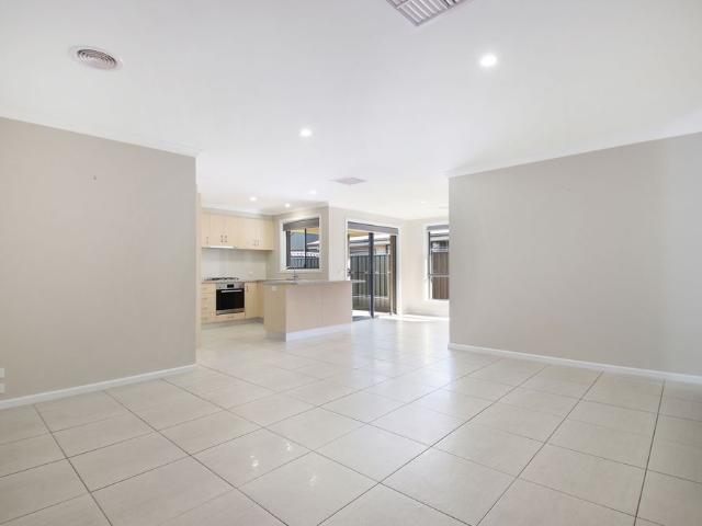 Discover the Ease of Glenroy Living