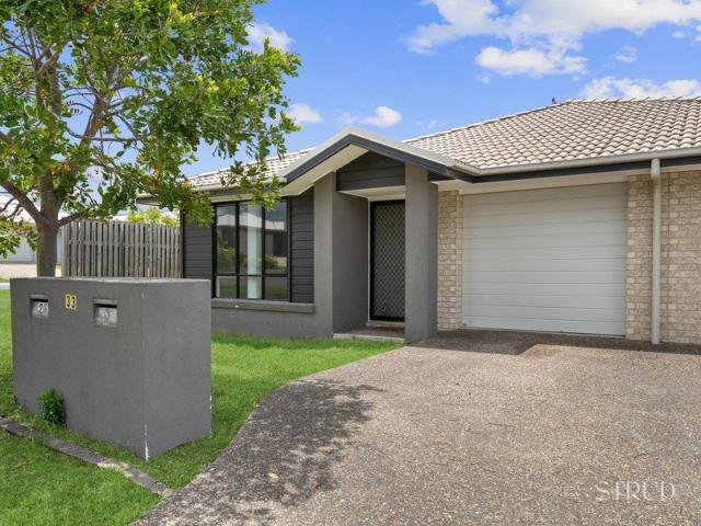 Discover The Perfect Opportunity: 3 BR Beauty with AC, Fans, Modern Kitchen, and More!