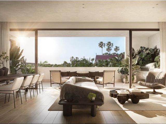Discover the Pinnacle of Coastal Luxury