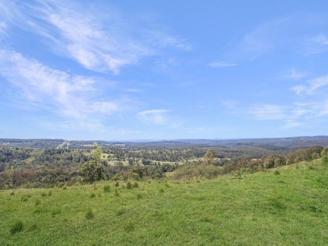 Discover this Rare Lifestyle Opportunity with Stunning Escarpment Views