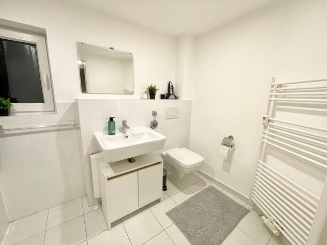 Discover Urban Comfort: Furnished 2 Room Oasis in the Heart of St. Pauli, Hamburg!