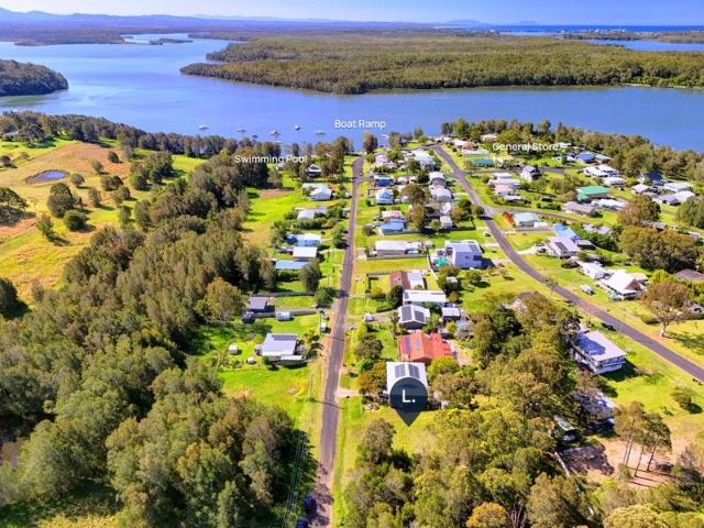 Discover Your Next Chapter in Coomba Park