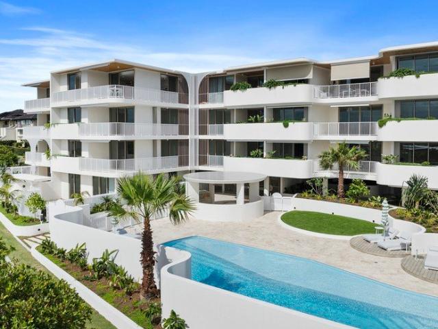 Discover Your Coastal Sanctuary in this brand new apartment