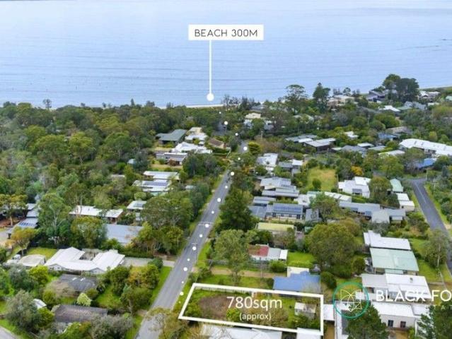 Discover Your Dream Beachside Retreat!