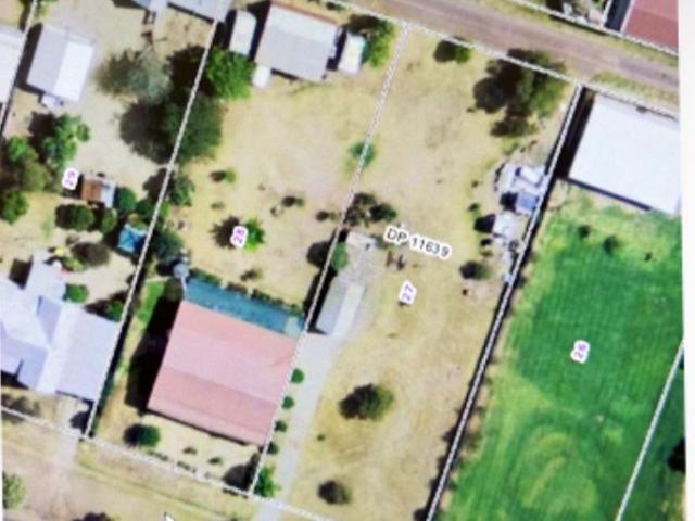Discover your slice of paradise in Eugowra! This generous house block offers a unique opportunity to build your dream home in a picturesque village