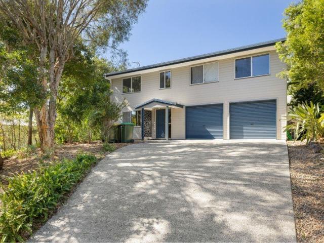 Discover Comfort in Caloundra West! This 3 bedroom gem offers the perfect blend of convenience and style with easy access to parks