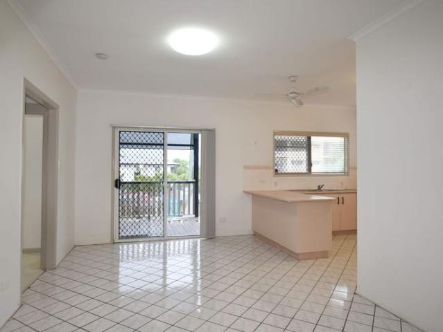 DISCOVER COASTAL LIVING IN GLADSTONE!