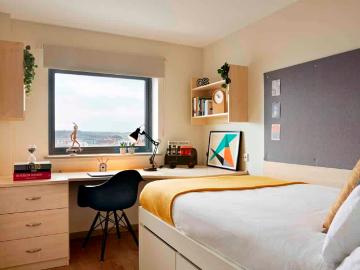 Discovery Heights, Plymouth Has an Apartment