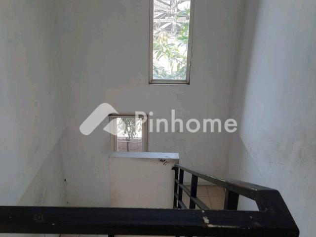Disewakan Rumah Cocok Untuk Usaha di Perumnas, Teluk Jambe Timur, Karawang Rp130 Juta/Tahun | Pinhome