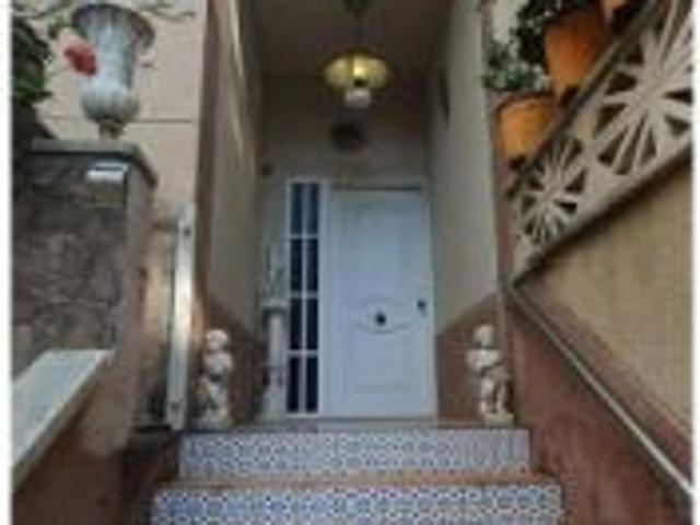 DISFRUTA DE LA DESCONEXION EN ESTA PRECIOSA CASA ENTRE MAR Y MONATAÑA