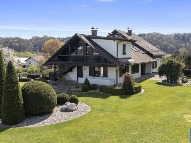 Diskreter Landsitz mit Garten Idylle & Nebengebäuden – Stilvolle Villa in Ottendorf an der Rittschein