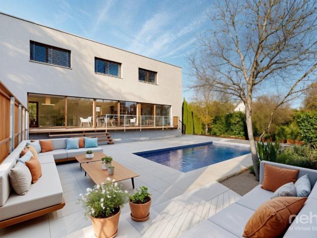 Diskreter Luxus: eine von Architekten entworfene Villa, die Sie unbedingt entdecken sollten