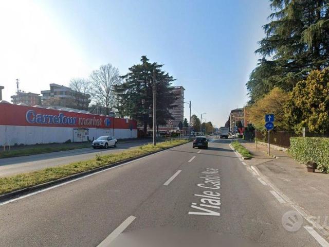 Disponibile da subito BILOCALE con posto auto