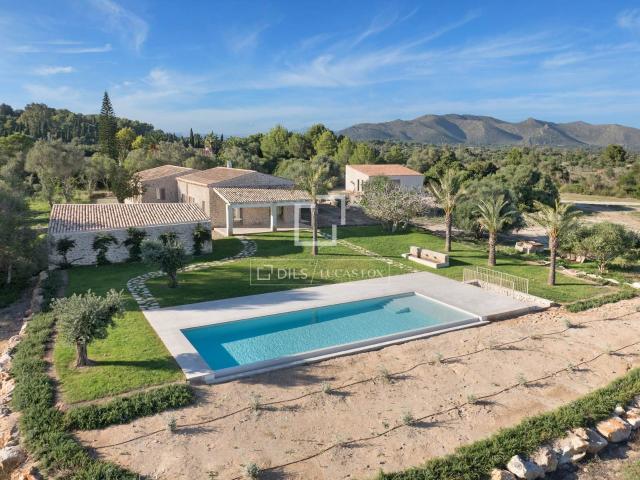 Lucas Fox presenta esta bonita finca con arquitectura tradic. 580m² Canyamel