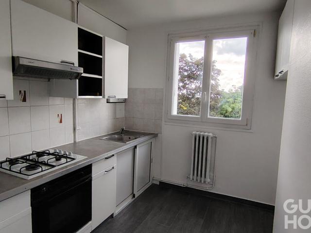 DISPONIBLE DE SUITE. Appartement 3 pièces de 55 m²