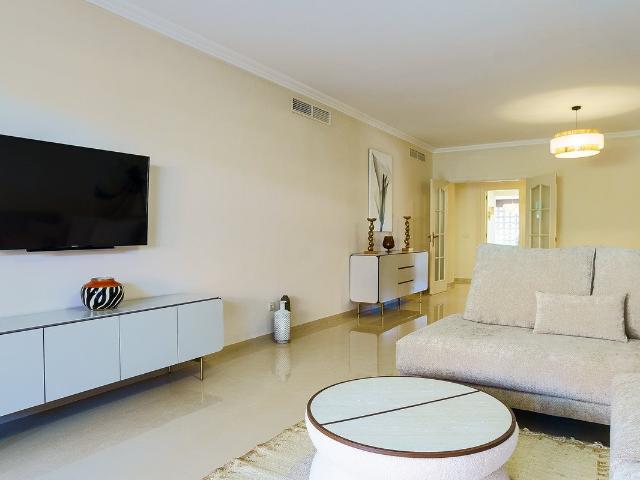 Disponible para alquiler solo de marzo a octubre 171m² Puerto Romano