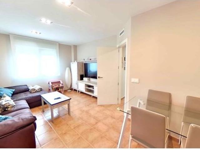 ¡DISPONIBLE! VIVIENDA REFORMADA, en urbanización privada de Paracuellos del Jarama, zona muy tranqu