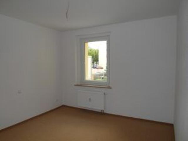Dittesstr. 61, Wohnung 3 ~~~ Balkon, Haus mit Aufzug, Tageslichtbad mit Eckbadewanne und Dusche, Abstellraum