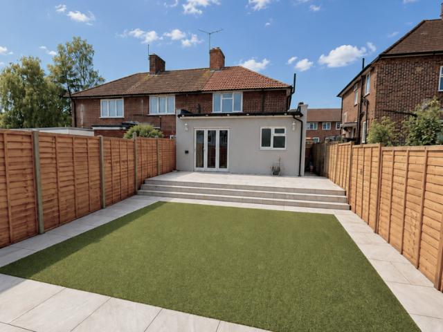 Dittisham Road, London, SE9 4BJ 3 bed end of terrace house to rent £2,250 pcm £519 pw