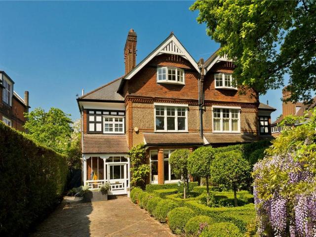 Ditton Road, Surbiton, KT6 5 bed semi detached house to rent £5,250 pcm £1,212 pw