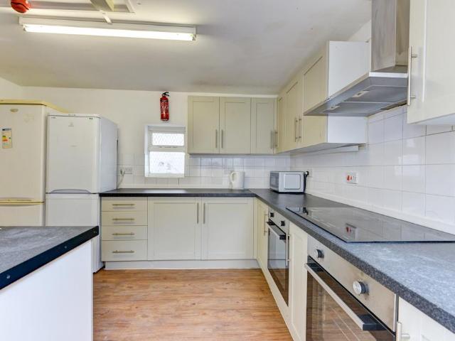 Ditchling Road, Brighton BN1 1 bed in a house share to rent £412 pcm £95 pw