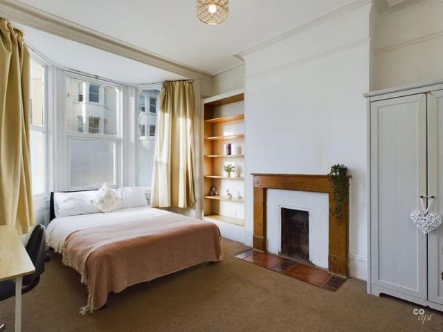 Ditchling Rise BN1, 8 bed terraced house to rent, £4,402 pcm | PrimeLocation