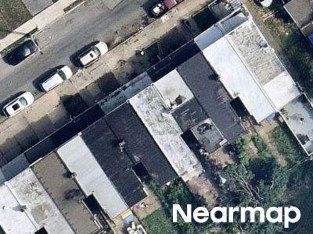 Ditman St