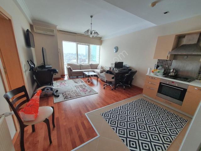 Divan Residence 76 M. Göl Manzaralı, Güvenlikli Sitede 1+1 Kiralık Daire Eylül Sonu Boş Teslim