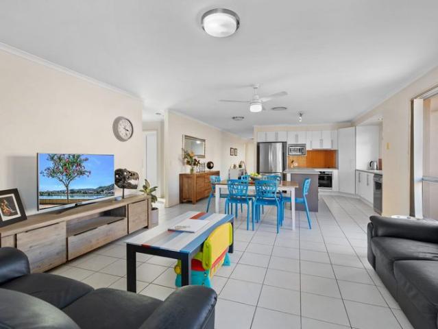 Dive into the Rental Market with This Stunning Family Oasis!
