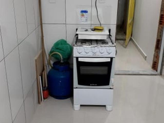 dividir apt mobiliado.
