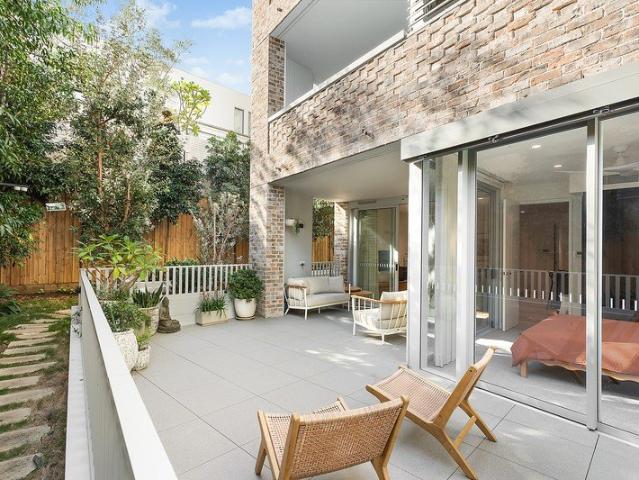 Divine courtyard residence in a light filled position of whisper quiet privacy