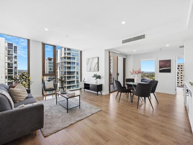 Divine Design with Panoramic City to Coast Views