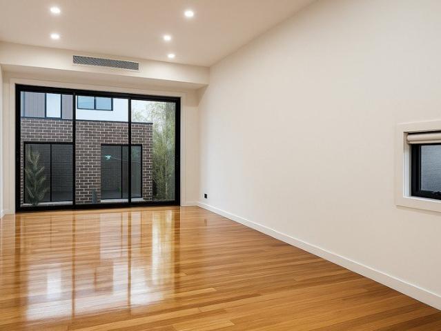 Divine living! Stunning 4 bedroom brand new townhouse