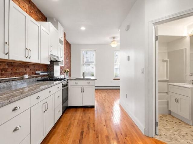 Division St Apt,chelsea, Condo For Sale