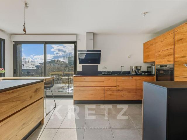 Divonne les Bains Hypercentre Appartement 80 m2 récent e. 80m² Divonne les Bains