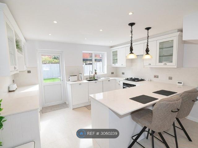 Dixon Close, London E6, 2 bed terraced house to rent, £2,400 pcm | PrimeLocation