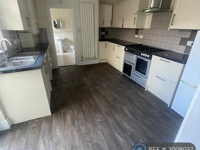 Dixon St, Lincoln, LN5 4 bed terraced house to rent £1,250 pcm £288 pw