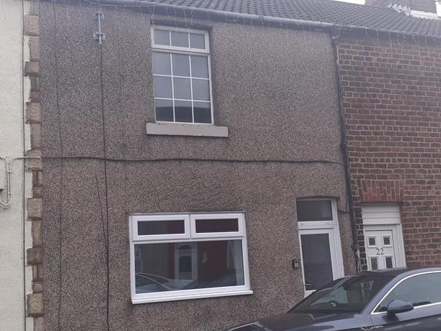 Dixon Street, Skelton in Cleveland TS12 2 bed terraced house to rent £550 pcm £127 pw