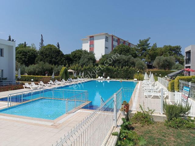 Dizayn Gayrimenkulden Kuşadası Kadınlar Denizinde 2+1 Bahçeli Daire