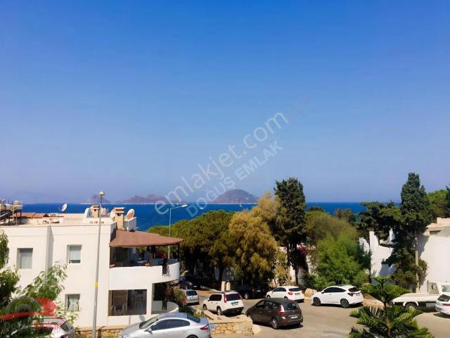 Doğuş Emlak'tan Deniz Manzaralı Denize 200 Metre 2+1 Eşyalı