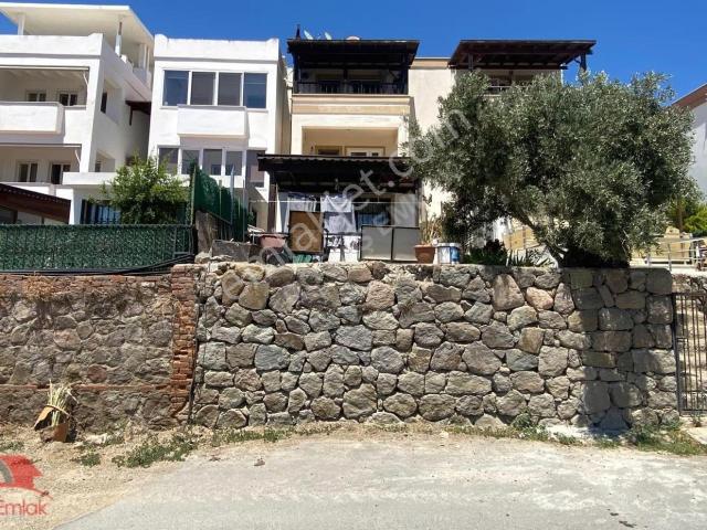 Doğuş Emlak'tan Deniz Manzaralı Üst Kat 85m2 2+1 Daire