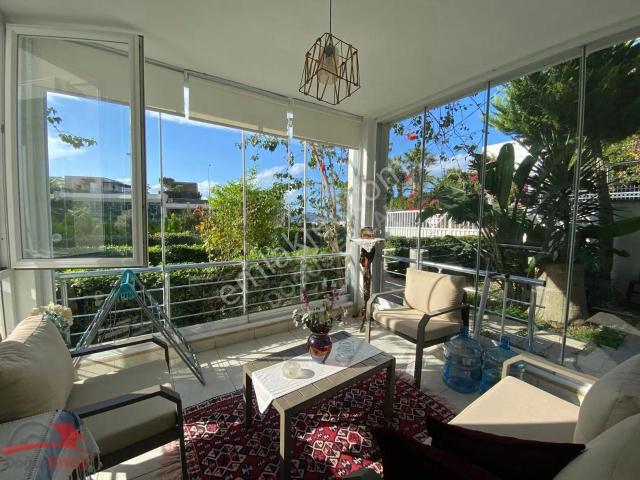 Doğuş Emlak'tan Denize 100 Metre Bahçe Katı 3+1 Modern Daire