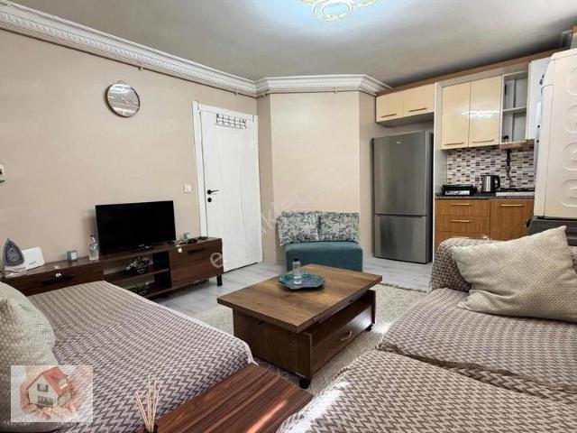 Doğuştan Full Eşyalı Kiralık Bahçe Katı Daire 50 M & 1+1