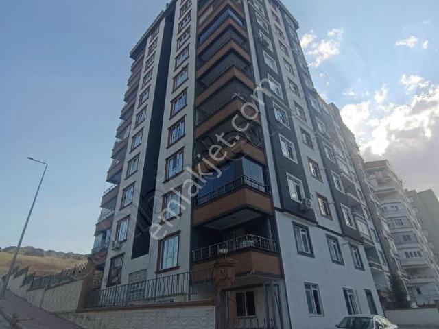 Doğukent 2'ci 35 Sonu Kiralık Arakat Lüks 3+1 Daire