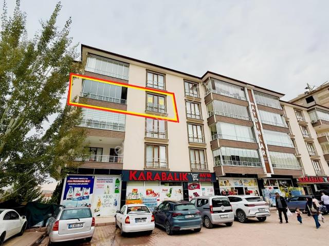 Doğukent Ana Bulvarı Üzerinde Arakat 160 M2 3+1