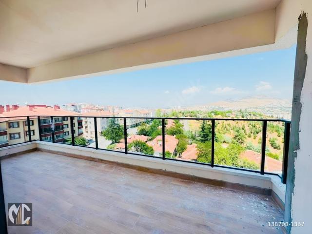 DOĞUKENT CADDE YANI 3+1 ARA KAT TERAS MANZARALI LÜKS DAİRE.!
