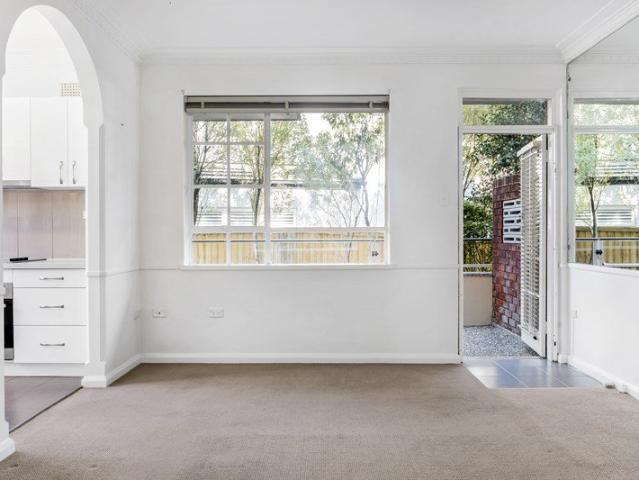 Do yourself a favour by having a look at this prime property