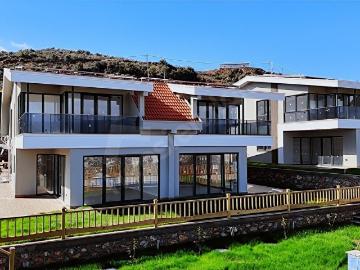 DOĞA, MANZARA VE KONFORUN BULUŞTUĞU ÖZEL TASARIM 4+1 LÜKS VILLA